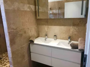 Mareva F3 apartment with sea view - Image 2