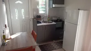 Vacation Home 2 near Beach, Internet, Parking - Image 3