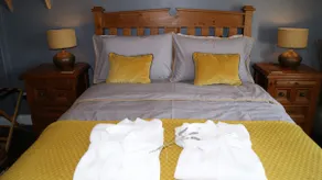 Top Floor @ Cantref House, Brecon for 2 persons. - Image 3