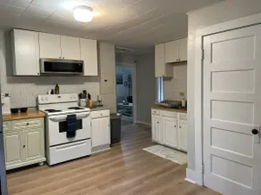 Cozy 2bdrm Apt. Walk  downtown bring your pets - Image 5