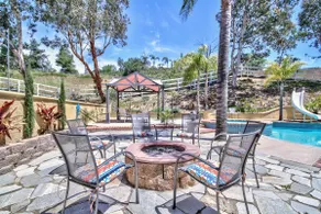 Rancho Vista Estate on 3 acre, Private grapevines - Image 3