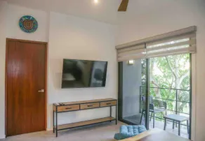Elegant 1-Bedroom Retreat w/Rooftop Oasis & Pool - Image 5