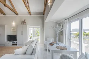 Thesen Harbour Town Apartments @ Beautiful Knysna Villas - Image 4