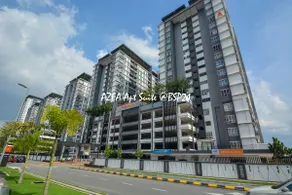 Saujana Putra BSP 21 AZFA Suite [6pax] 3 Rooms Apt - Image 2