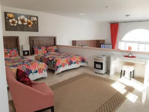 3-Beachfront, Pet-Friendly, Romantic Getaway! - Image 5