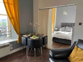 Ayr Apartment with Sea and Countryside views - Image 2