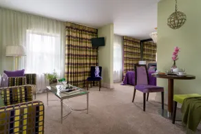 Torwood Boutique Apartment Suite - Image 5