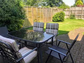 Spacious 5-Bed | Garden, Parking | Nr Station, NEC - Image 4