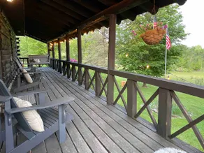 Newly renovated: Million Dollar Mountain View Getaway!! - Image 4