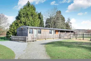 Riverside Stable Cottage, Hunton Yalding Maidstone - Image 2