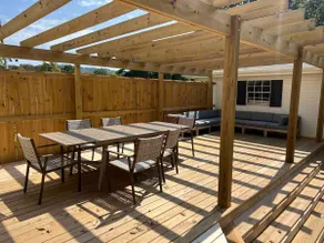 McDaniel Farmhouse - Entertain and Relax! - Image 4
