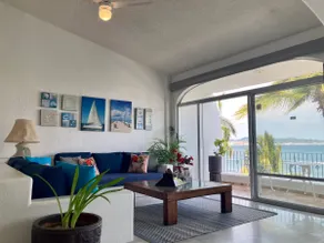 Las Hadas oceanfront villa right on the beach. - Image 2