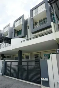 Humble Abode Ipoh 朴宿 (Central of Hill City) 14 pax - Image 2