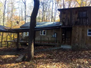 Beautiful Arrowhead Lodge in Jefferson Forest - Image 4