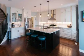 Tacey House:A/C:1King,3Queen Bedrooms - Image 2