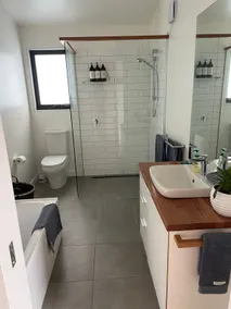 Shelly Point Beach House - Image 3