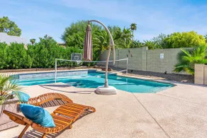 Oasis Phoenix Private Pool, HOT TUB, Corn Hole, BBQ, Fire Pit and Games - Image 2
