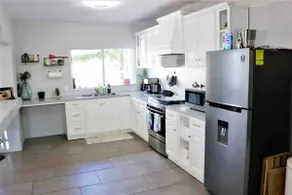 Residencia Playa Hermosa - Image 2