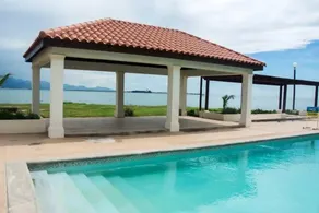 Bayfront Comfy Safe Studio with Amazing Ocean View - Image 4