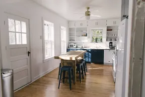 Lakeview Cottage in Downtown Baileys Harbor - Image 4
