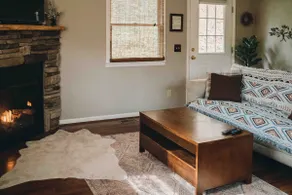 Serene & Cozy - Peaceful View - Fireplace - Creek - Image 4