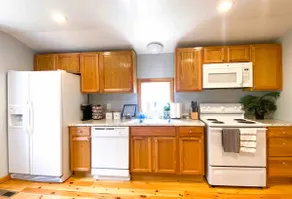 1 Mile to Campus - private - cozy - entire home - Image 5