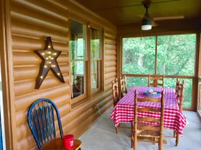 Wilson Lake Cabin at Double Head - Image 3