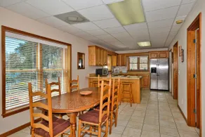 ”JUST STEPS TO THE WATER”2 BR 2 BATH 5 POINTS COVE - Image 5