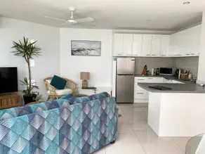 Mooloolaba Beach ~ Unit 470 Rooftop Resort - Image 4