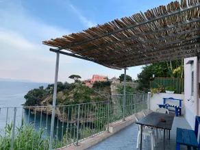 Casa Caterina overlooking Marina Corricella - Image 3