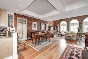 DuPont Duplex 2beds/2baths, stylish, cozy- unit401 - Image 3