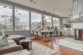 MidMod beach vibe, spectacular view hot tub avail - Image 5