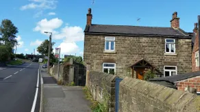 Character cottage (18c) on the edge of historic Belper - Image 5