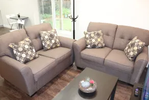 Spacious 3 Bedroom walkout Basement Apartment - Image 2