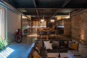 Designer loft in downtown Terrassa - Image 3