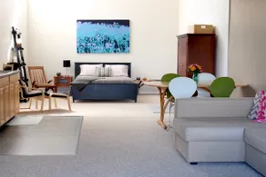 Peaceful studio apartment with lake views. - Image 2