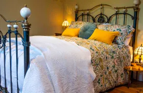Whatley Cottage, Rural Retreat for couples & dogs - Image 3