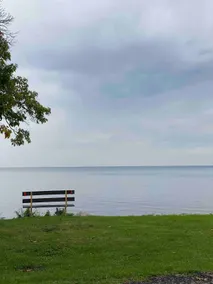 Spacious 3 bedroom house on Oneida Lake - Image 4