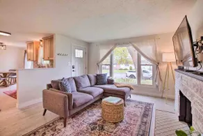 Updated home, sleeps 10 in great neighborhood! - Image 3