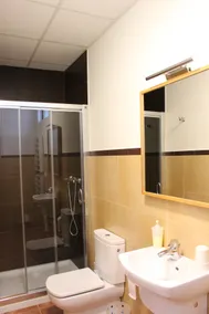 Bosque da Silva Apartment - Image 5