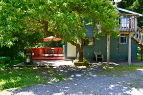 Hot Tub Hide-Away in Freshwater - Image 3