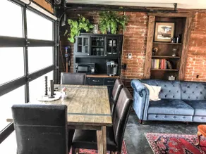 Urban Cottage in Downtown Denver - Image 4