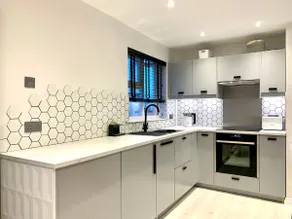 Stylish Cambridge Pad - Image 4