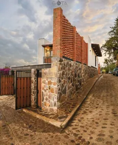 Tres Piedras Cabin - Image 5