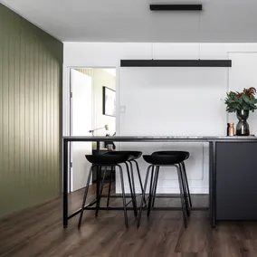 Sayer Gardens Apartment - Image 3