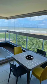 Apartment on the seafront with stunning views! - Image 2