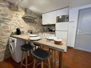 ”Le Jad” Pretty 2-room apartment near train station with private terrace - Image 3