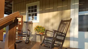 AJ's House: Beautiful, Cozy, Renovated! 135/nt - Image 4