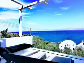 Private Suite with Sea View - Image 3