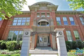 Historic Downtown Condo near Stadium/PBA/Haymarket - Image 2